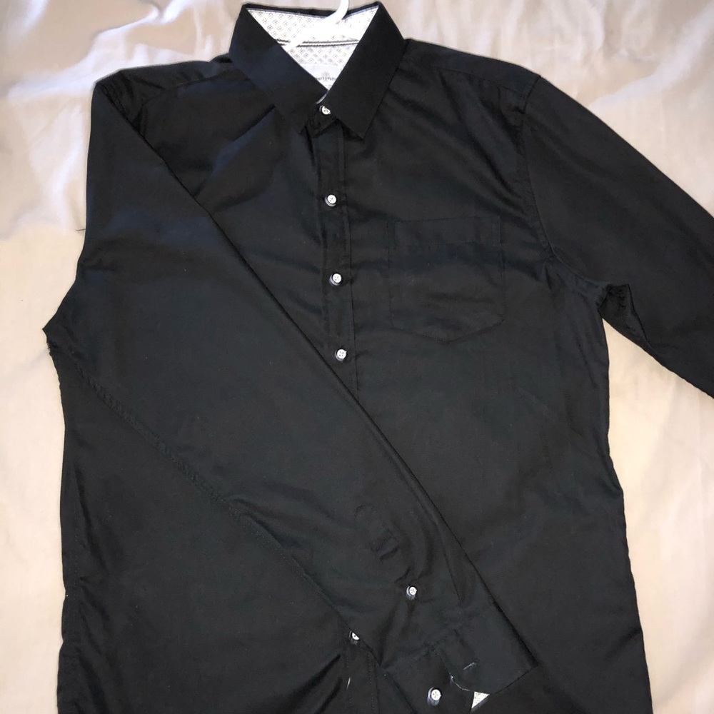 Black and white Button down shirt